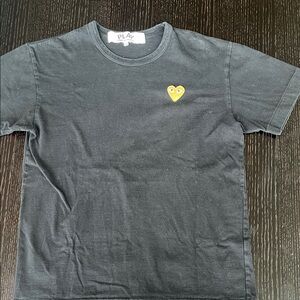 Comme des garçons Mens Black T-Shirt with Gold Heart